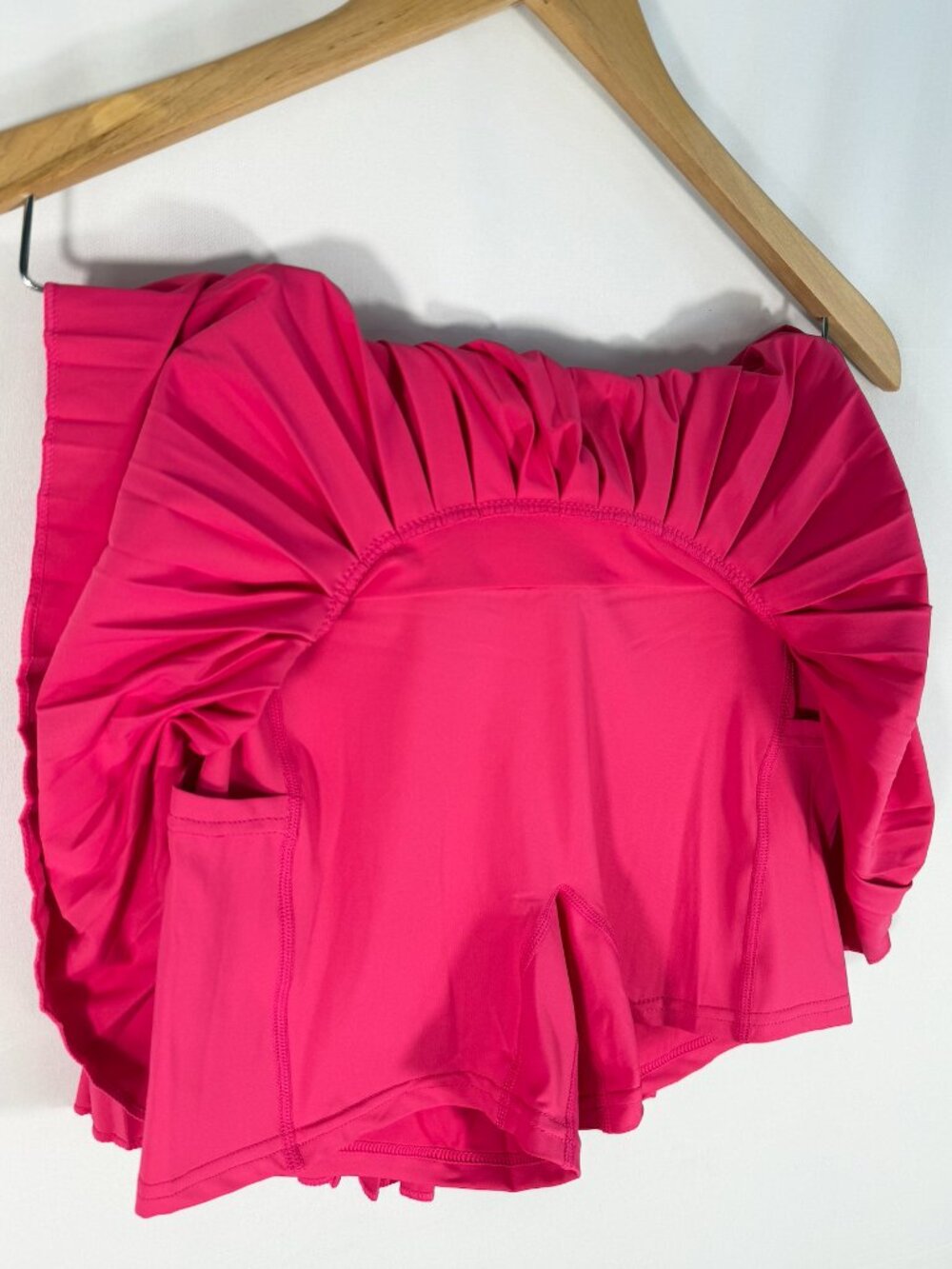 Goldhinge Pleated Skort in Bright Pink Small NWT Tennis Pickleball Golf Preppy - Picture 7 of 7